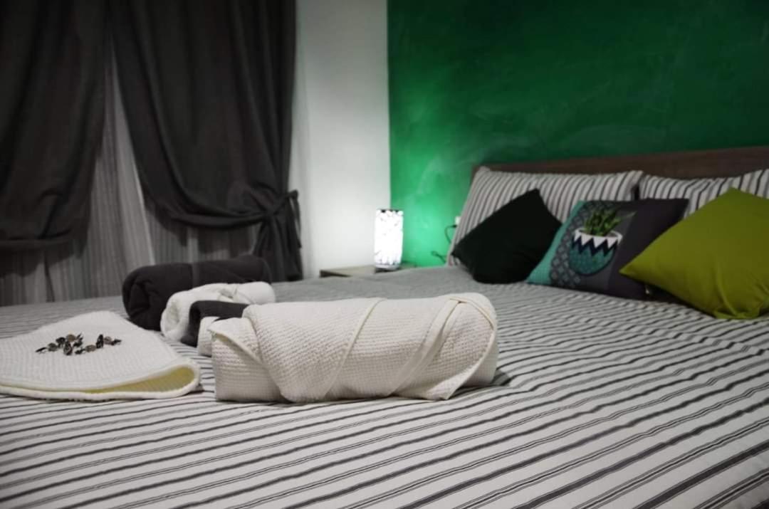 La Tana Delle Lepri Bed and Breakfast Morolo Eksteriør billede